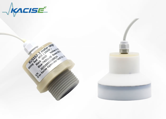 Υλικό PVDF εμβέλειας 12 μέτρων IP68 Προστασία υπερήχων Αισθητήρας στάθμης υγρού για βιομηχανικές εφαρμογές