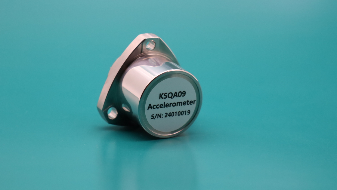 Ακριβότητα20g@20Hz~2000Hz Αισθητήρας δονήσεων Υπο-5μg Επιταχυντής ανάλυσης για ακραίες θερμοκρασίες