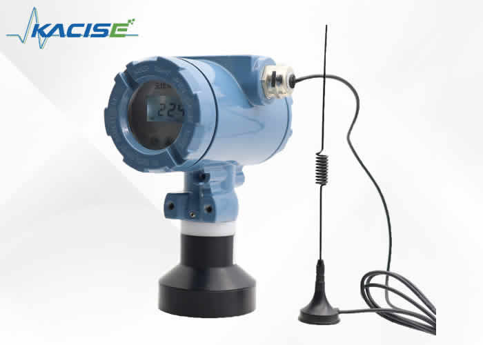 125KHZ IP65 PVC Housing Υπερήχων αισθητήρα επιπέδου με καλώδιο 5 πινών για βιομηχανικές εφαρμογές