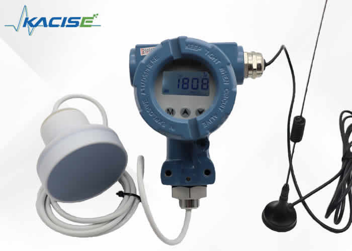 125KHZ IP65 PVC Housing Υπερήχων αισθητήρα επιπέδου με καλώδιο 5 πινών για βιομηχανικές εφαρμογές