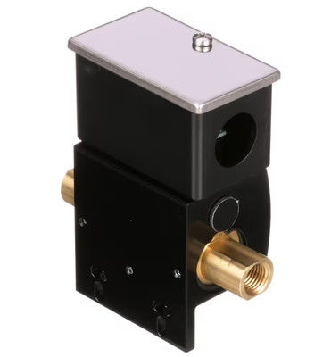 Διακόπτης πίεσης διαφορικής SPDT υγρού / υγρού Dwyer Series DX (Μοντέλα DXW-11-153-1 έως DXW-11-153-4)