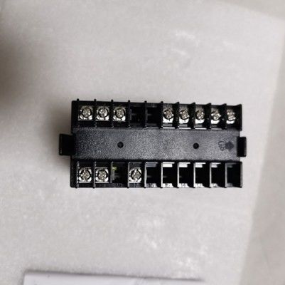 Καλοί ψηφιακοί ελεγκτές Honeywell DC1020CR-301000-E με 100% πρωτότυπο σχεδιασμό και χρόνο δειγματοληψίας 250 ms