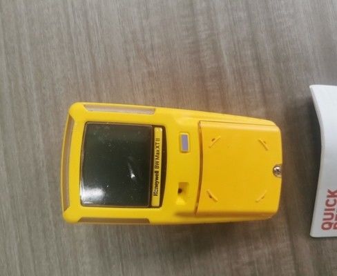 Ανιχνευτής Πολλαπλών Αερίων Honeywell BW Max XT II, Διάρκεια Μπαταρίας 8-13 Ώρες, Οπτικός Τύπος Συναγερμού για Βιομηχανική Ασφάλεια
