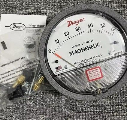 Δείκτης διαφορικής πίεσης της σειράς 2000 με μηχανική λειτουργία IP67 και ακρίβεια ± 1% FS