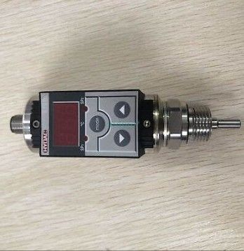 HYDAC ETS 326-3-100-000 Ηλεκτρονικός διακόπτης θερμοκρασίας για βιομηχανικές εφαρμογές με συμπαγές μέγεθος και πιστοποίηση CE