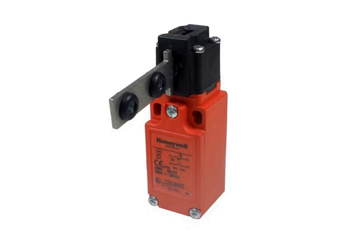 Η σειρά Honeywell GKE SIL3 με δυνατότητα διπλής πρόσβασης ασφαλείας με κλειδί με στεγασμένο περίβλημα IP66/IP67 και επαφές αργύρου